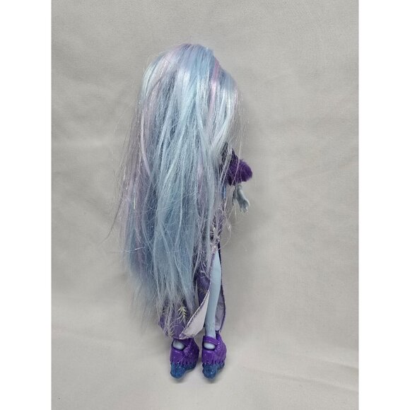 Monster High Doll Abbey Bominable G3 Articulated - Picture 4 of 5